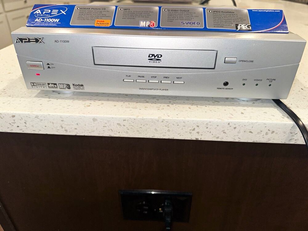 Apex Digital AD-1100W DVD Player Silver w/ Remote, Dolby Digital, DTS